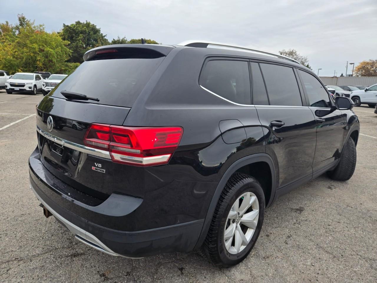 used 2018 Volkswagen Atlas car
