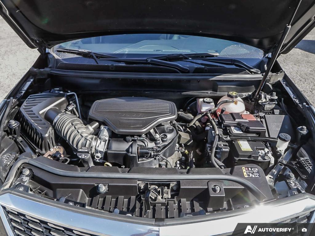 used 2023 Cadillac XT5 car, priced at $35,616
