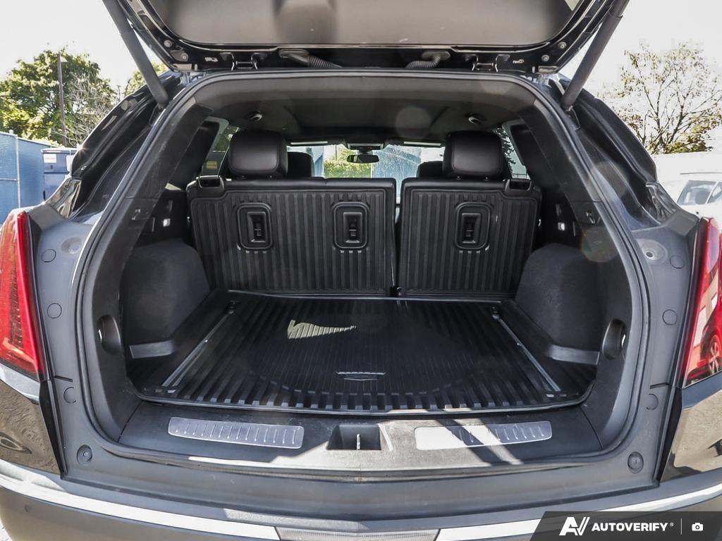 used 2023 Cadillac XT5 car, priced at $35,616
