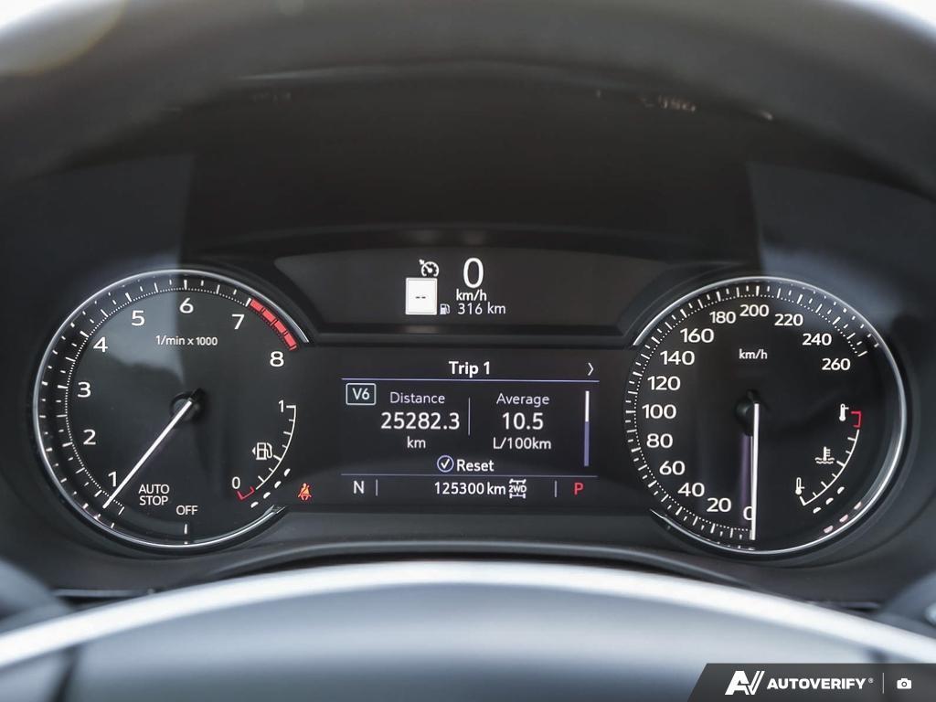 used 2023 Cadillac XT5 car, priced at $35,616