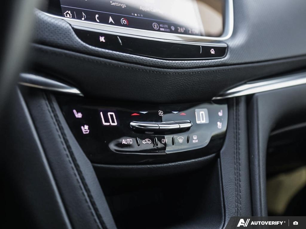 used 2023 Cadillac XT5 car, priced at $35,616