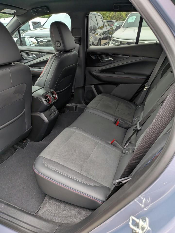 used 2024 Chevrolet Blazer EV car, priced at $42,093