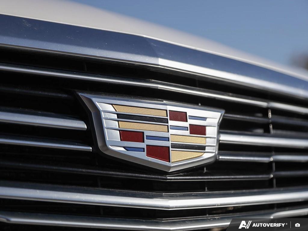 used 2018 Cadillac XT5 car, priced at $18,141