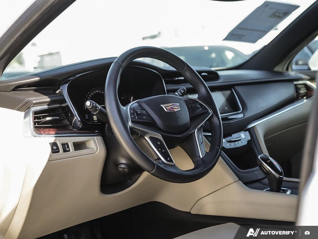 used 2018 Cadillac XT5 car, priced at $18,141
