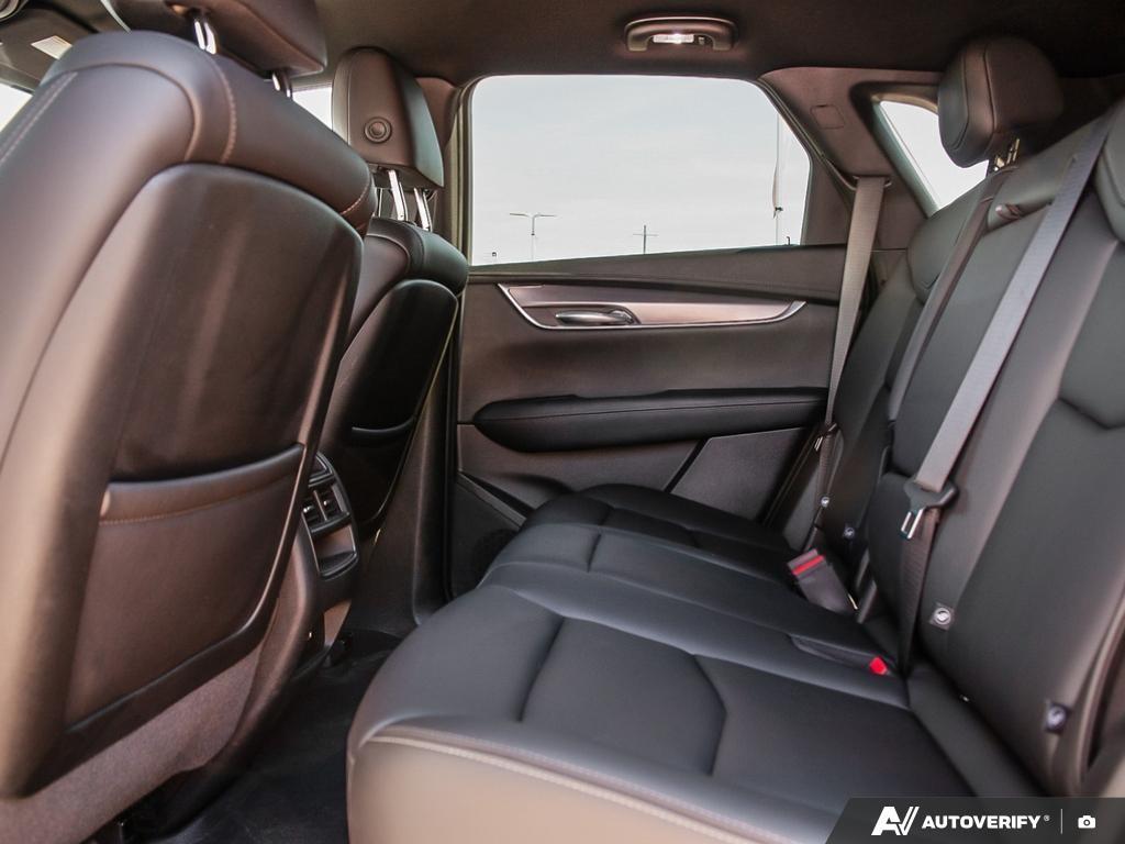 used 2022 Cadillac XT5 car, priced at $33,499