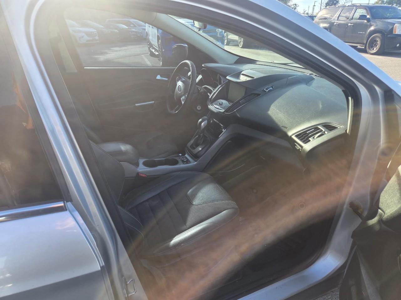 used 2015 Ford Escape car, priced at $2,500