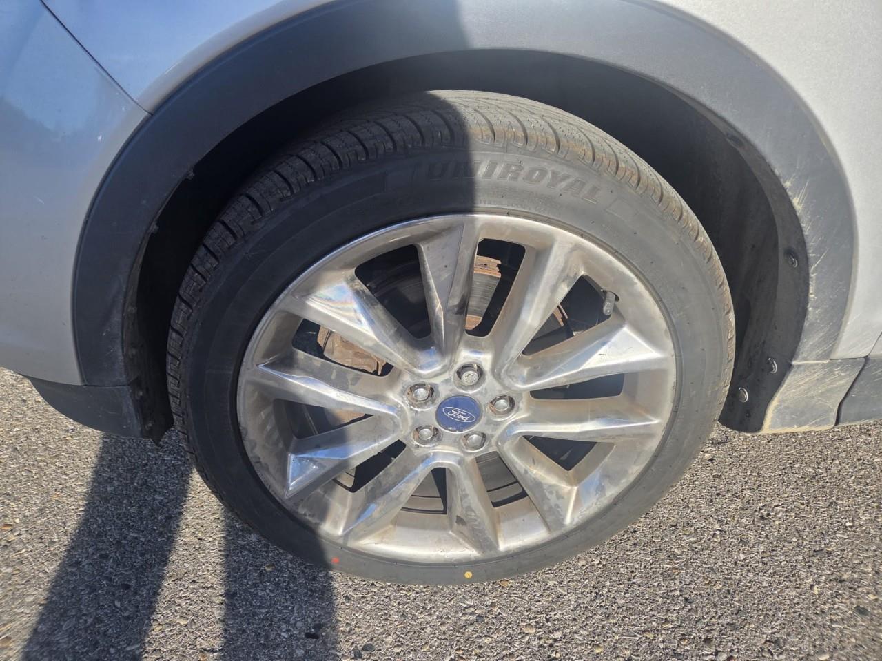 used 2015 Ford Escape car, priced at $2,500