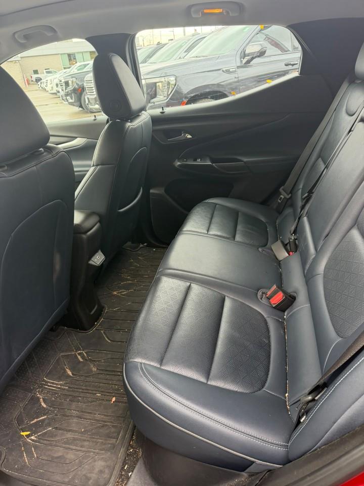 used 2023 Chevrolet Bolt EUV car, priced at $28,202