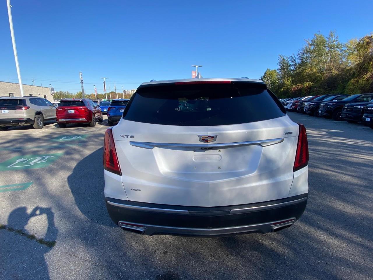 used 2022 Cadillac XT5 car, priced at $34,569