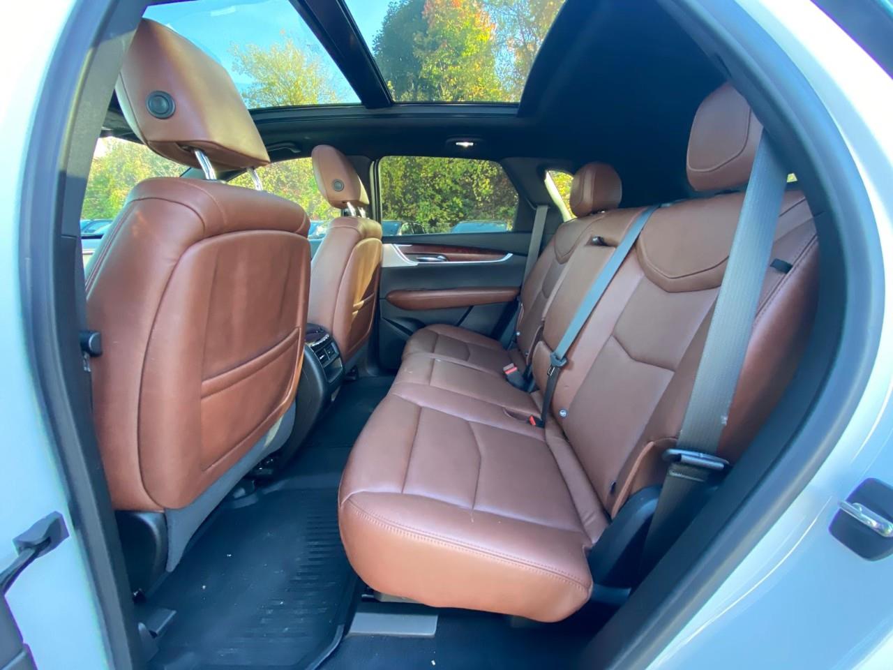 used 2022 Cadillac XT5 car, priced at $34,569