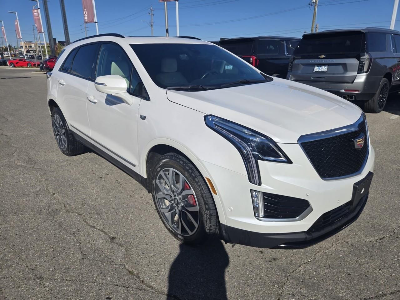 used 2023 Cadillac XT5 car, priced at $42,399