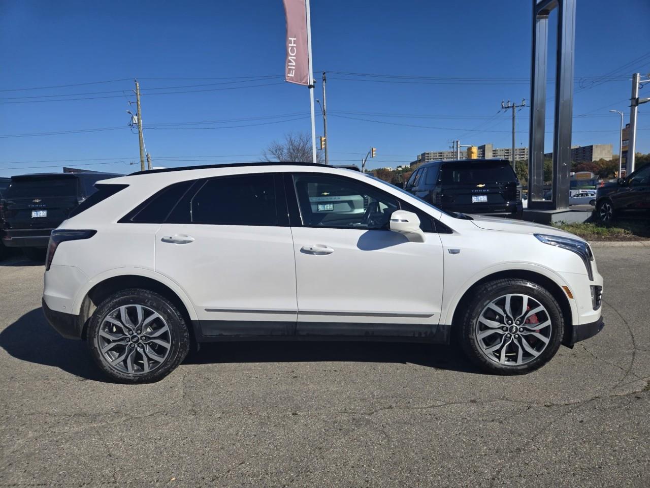 used 2023 Cadillac XT5 car, priced at $42,399
