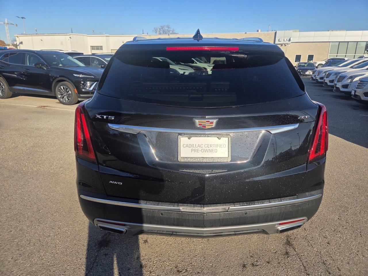 used 2023 Cadillac XT5 car, priced at $40,899