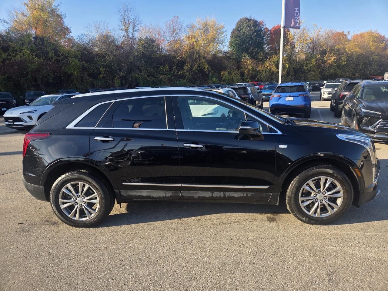 used 2023 Cadillac XT5 car, priced at $40,899