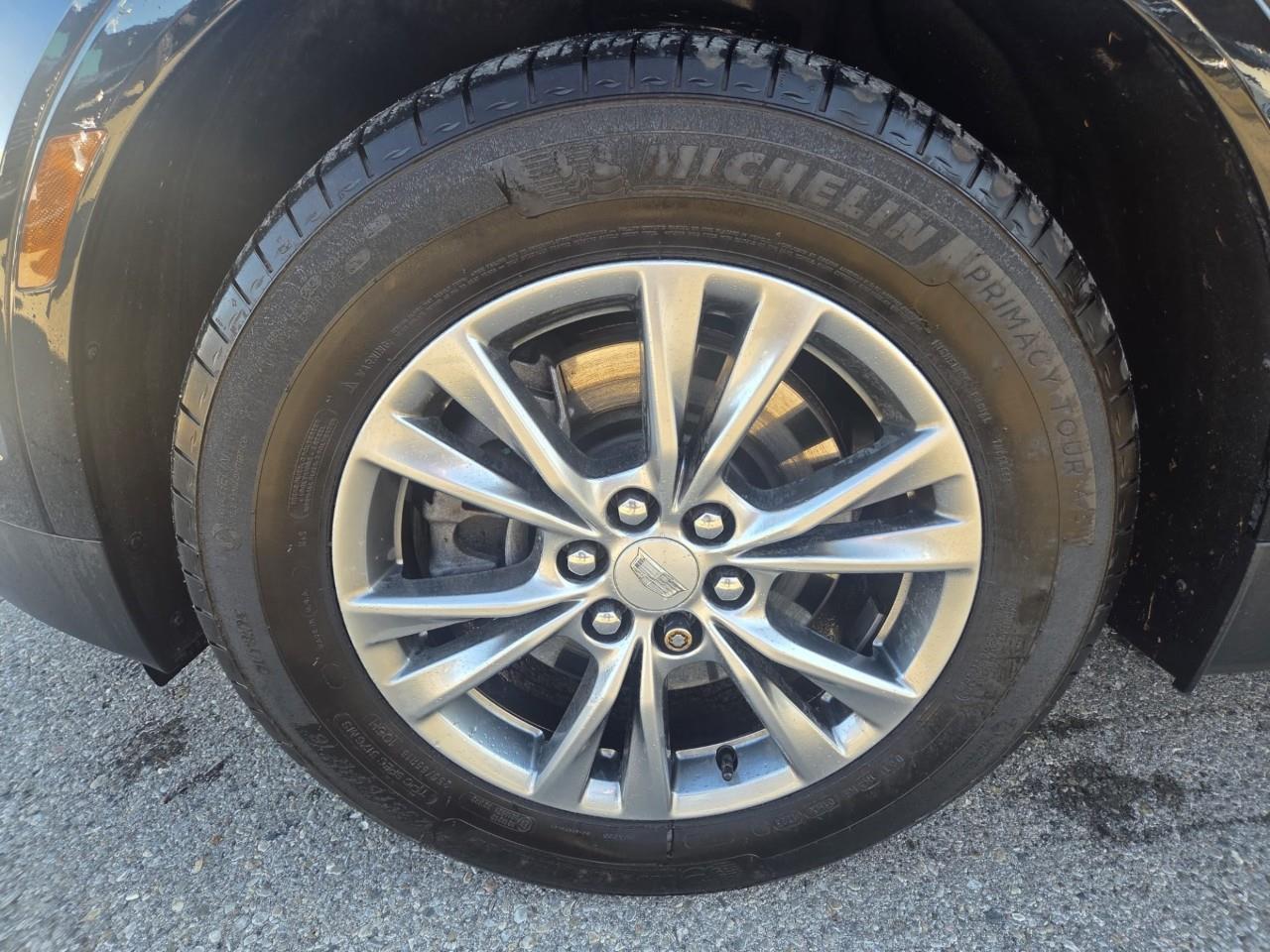 used 2023 Cadillac XT5 car, priced at $40,899