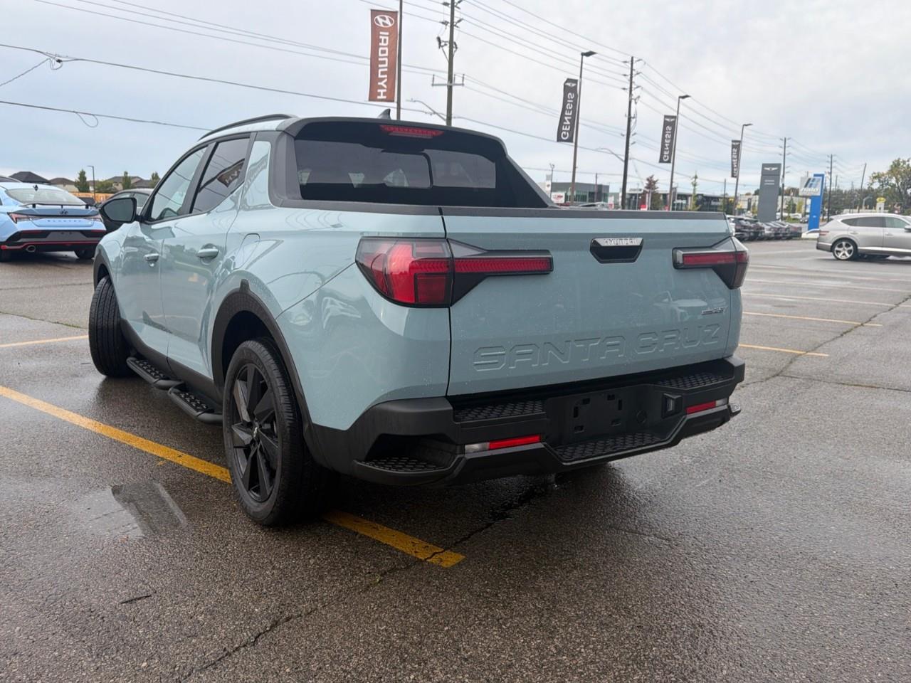 used 2023 Hyundai Santa Cruz car, priced at $35,097