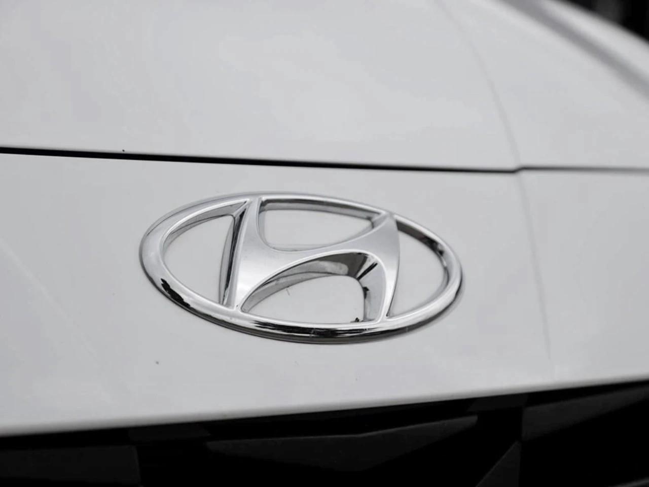 used 2022 Hyundai Elantra car, priced at $18,697