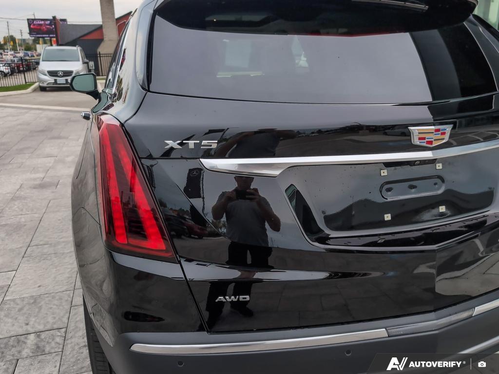 used 2025 Cadillac XT5 car, priced at $56,900