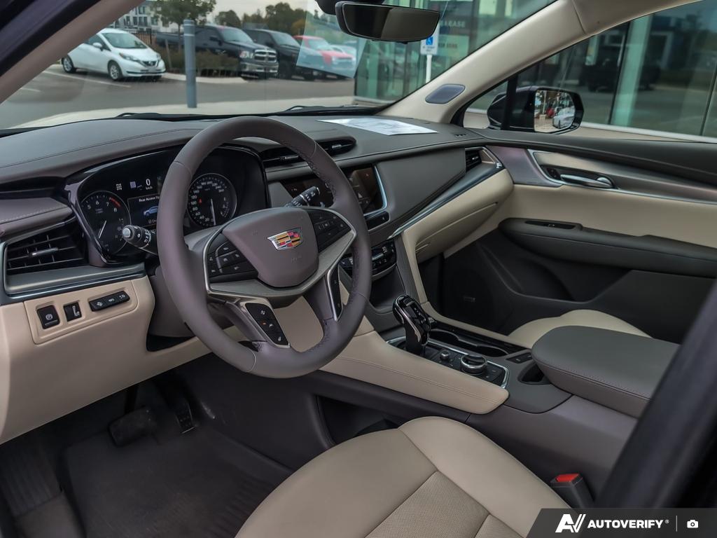 used 2025 Cadillac XT5 car, priced at $56,900