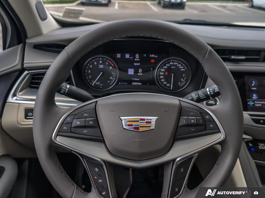 used 2025 Cadillac XT5 car, priced at $56,900