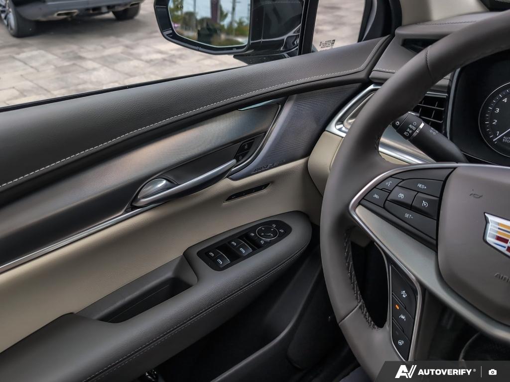 used 2025 Cadillac XT5 car, priced at $56,900