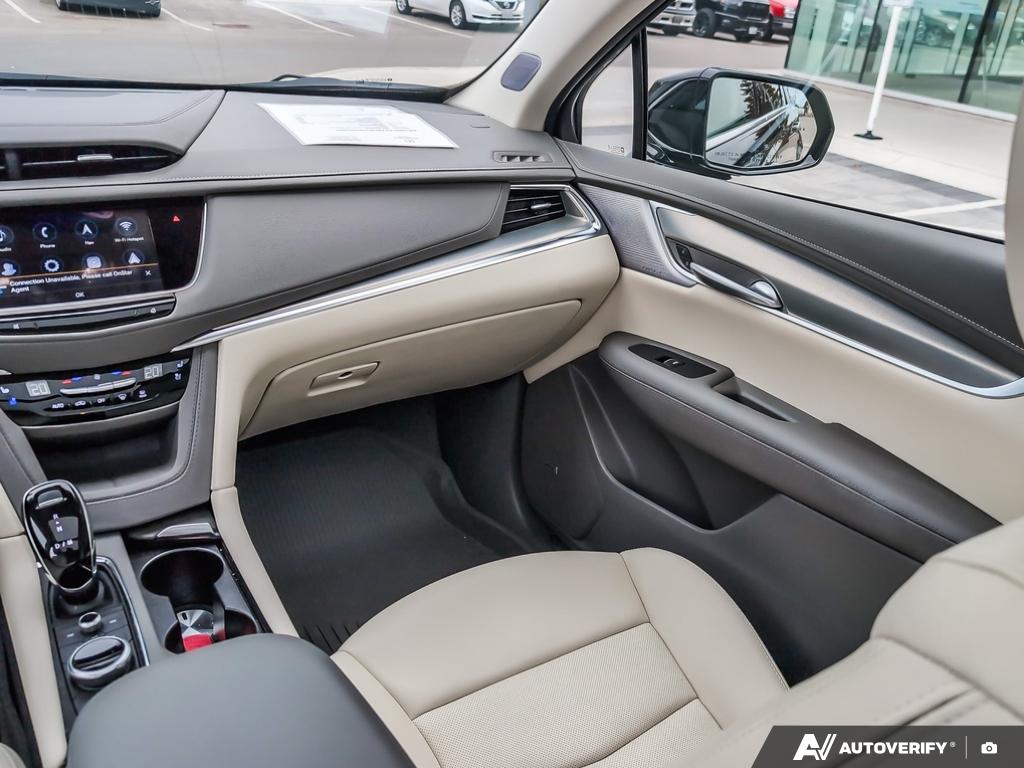 used 2025 Cadillac XT5 car, priced at $56,900