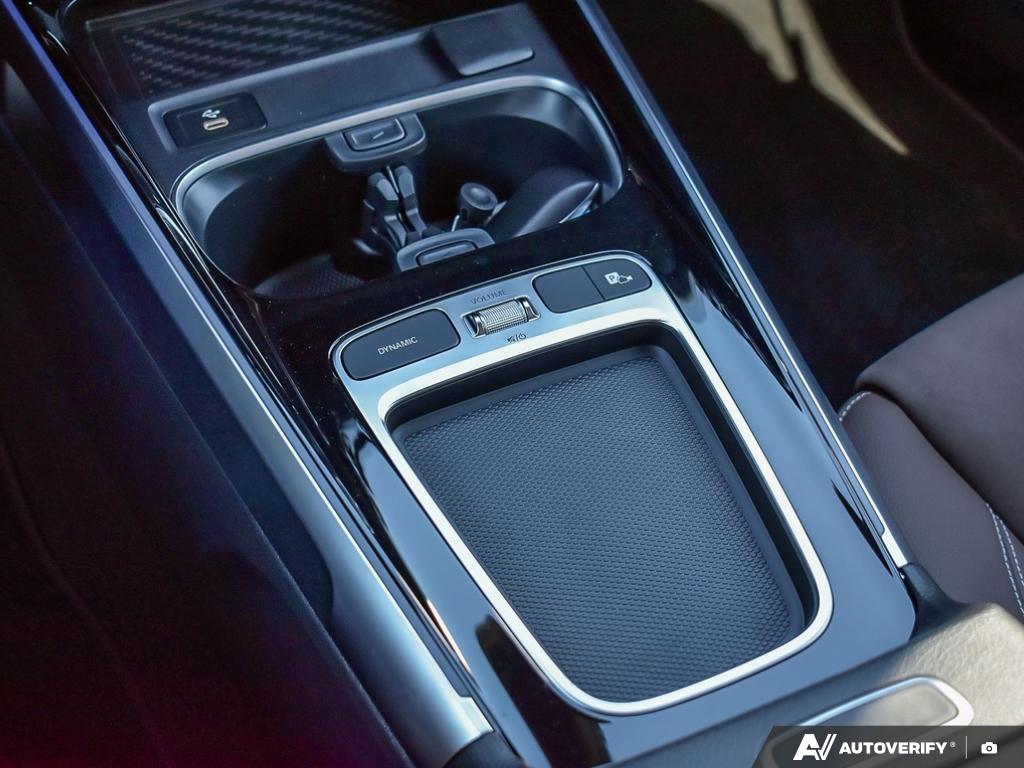 new 2026 Mercedes-Benz GLB 250 car, priced at $66,919