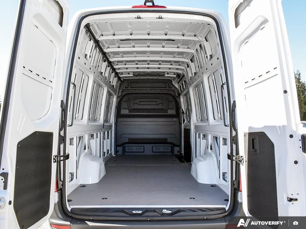 new 2026 Mercedes-Benz Sprinter 2500 car, priced at $83,176