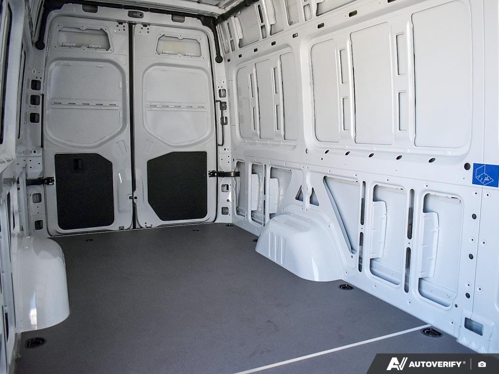new 2026 Mercedes-Benz Sprinter 2500 car, priced at $83,176
