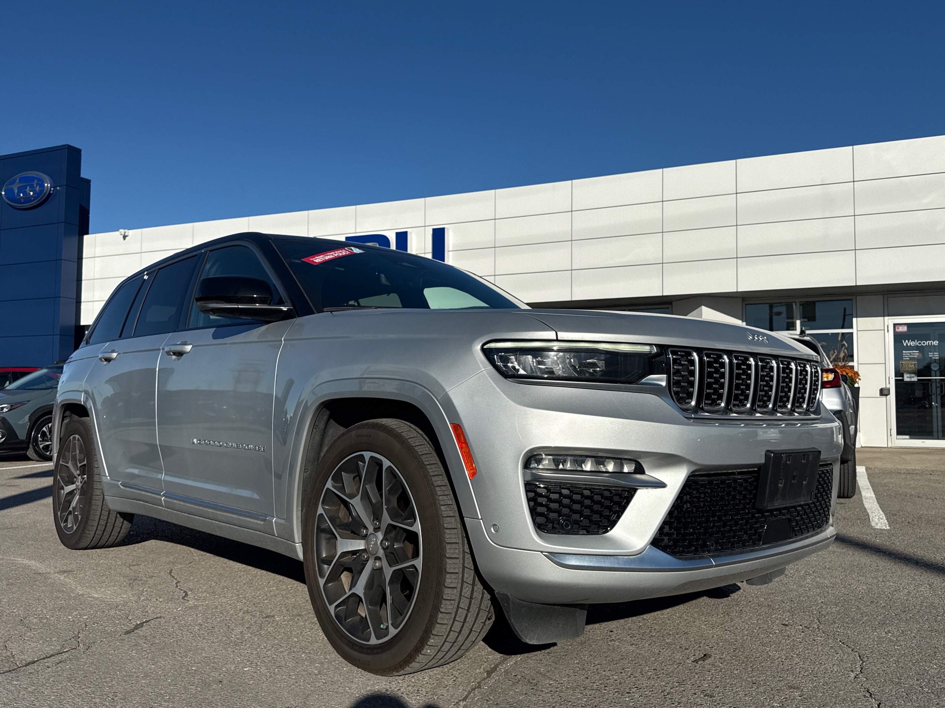 2024 Jeep Grand Cherokee Summit 4WD