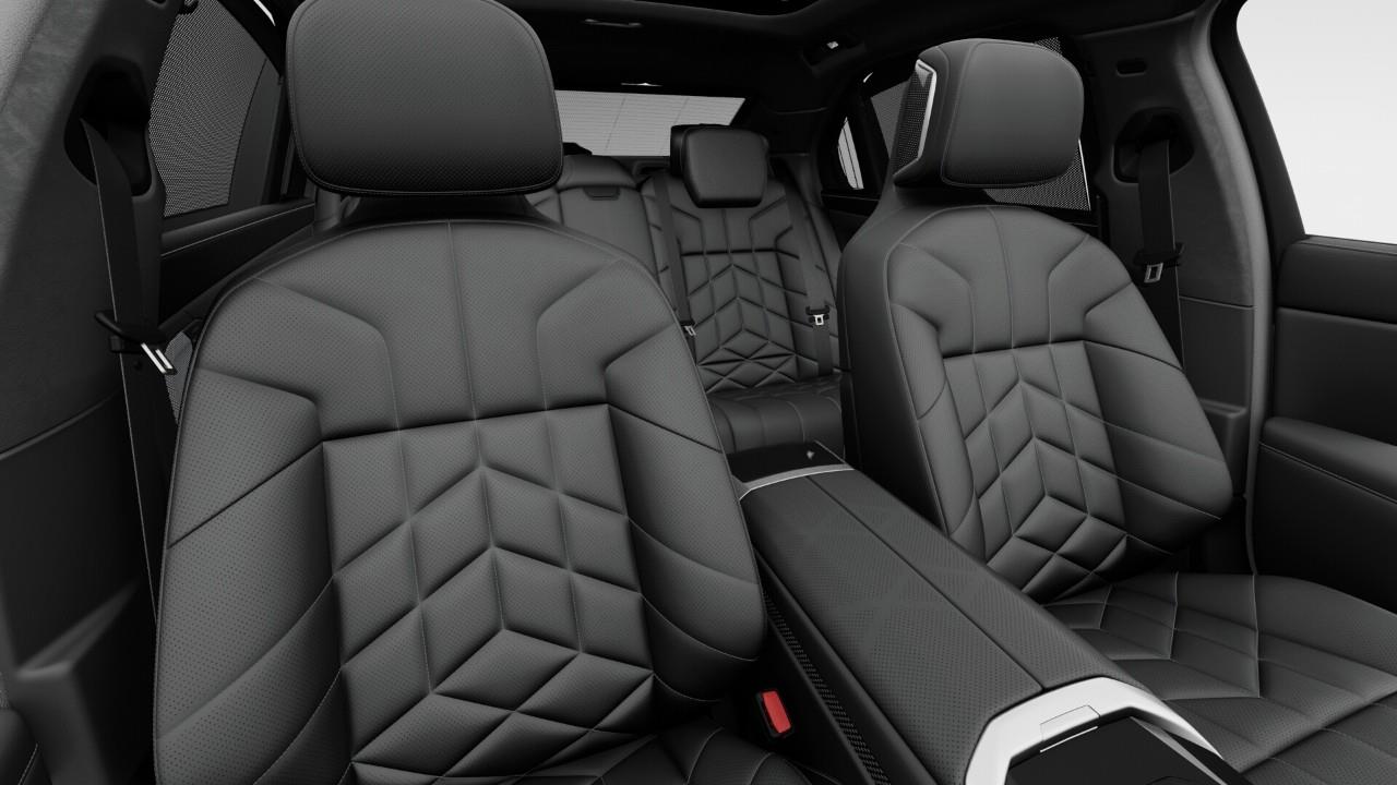new 2027 BMW 740 car, priced at $159,718