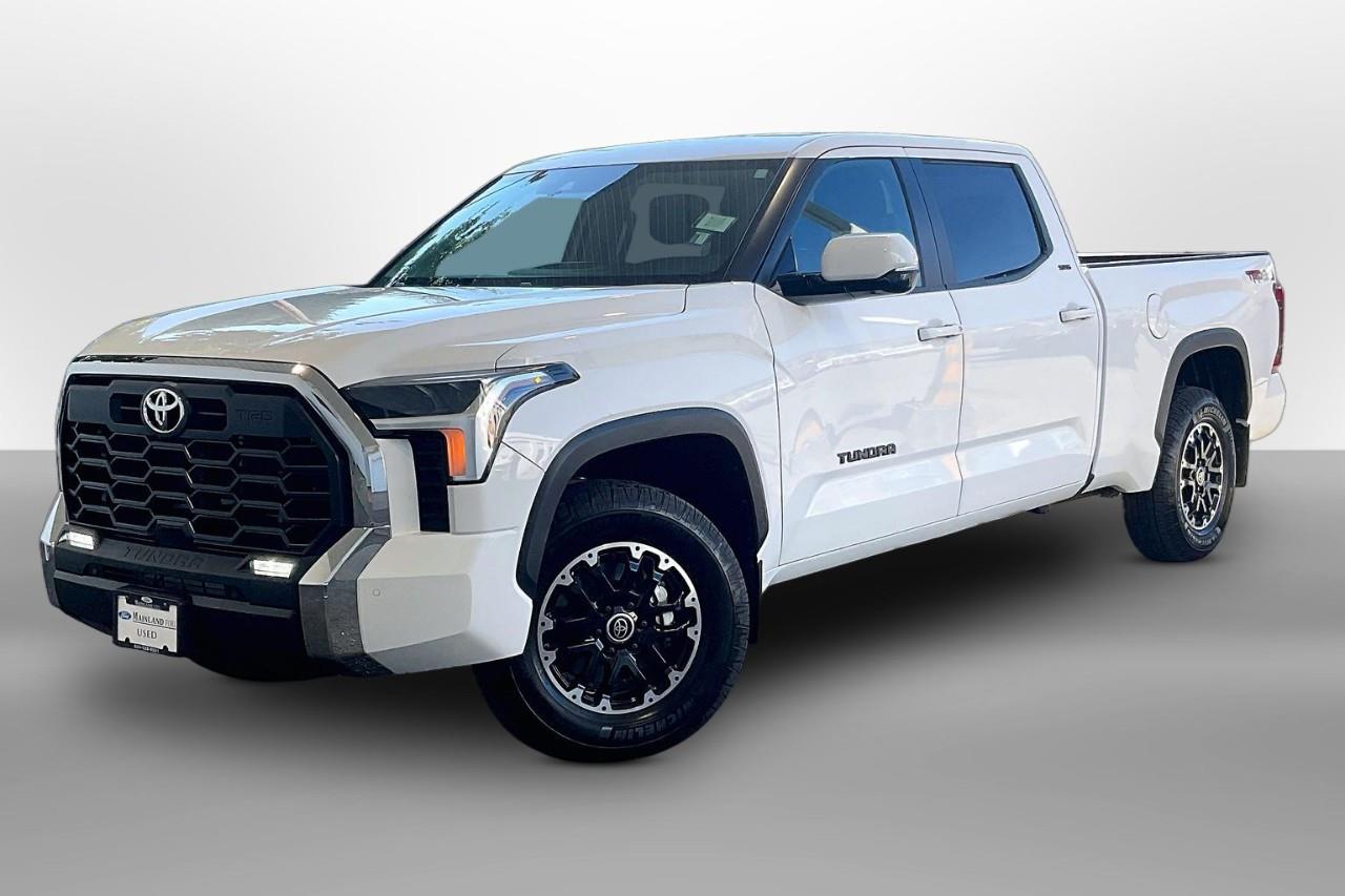 White 2024 Toyota Tundra Pickup Truck Four-Wheel Drive Automatic
