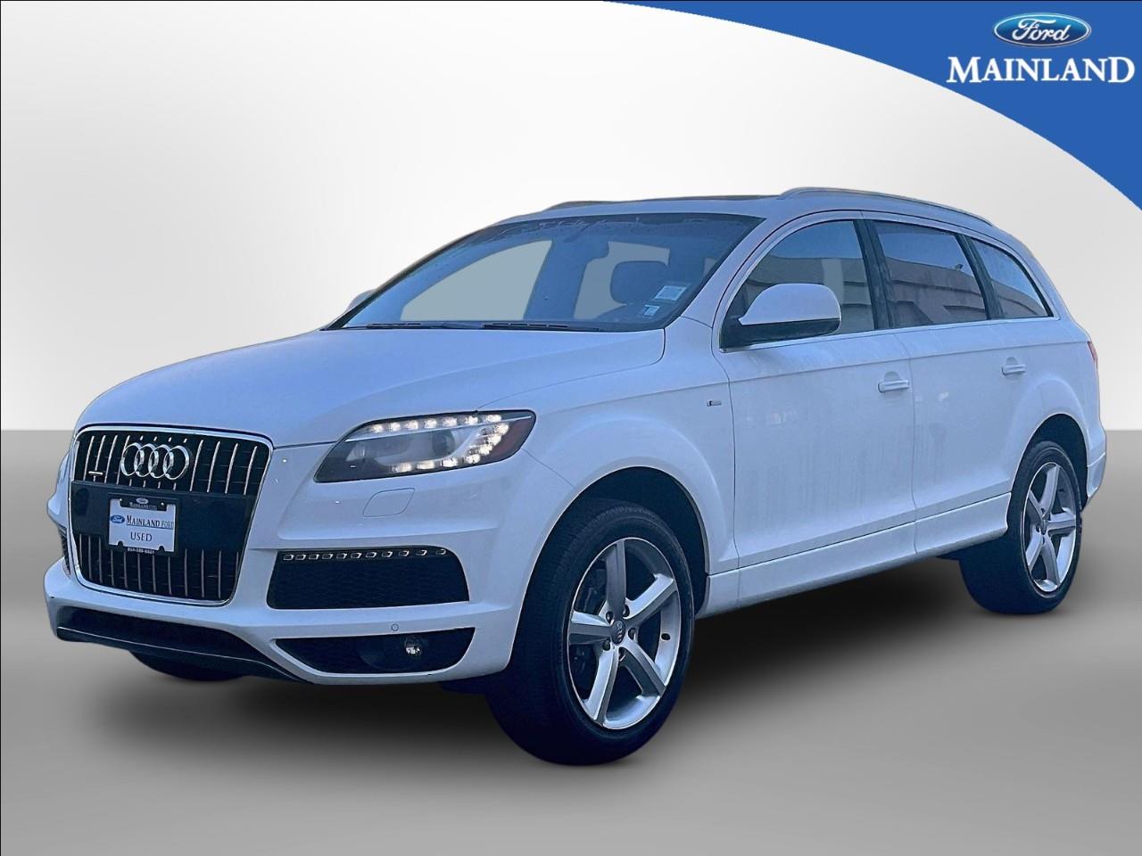 White 2012 Audi Q7 SUV / Crossover  Automatic