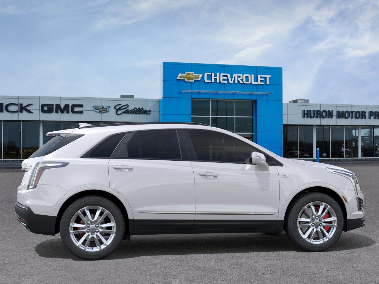 new 2026 Cadillac XT5 car, priced at $75,757
