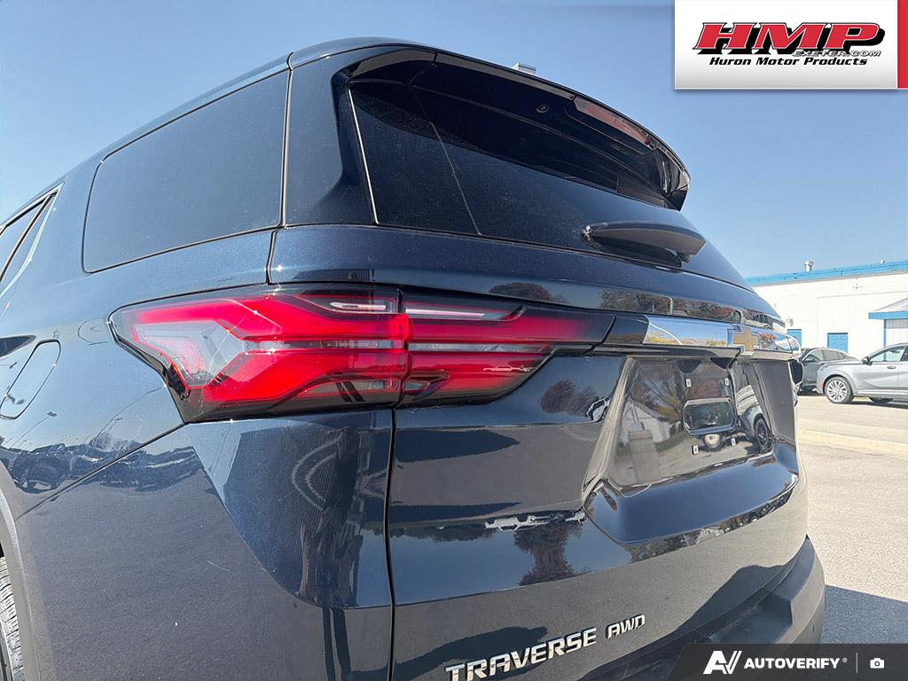 used 2023 Chevrolet Traverse car, priced at $35,985