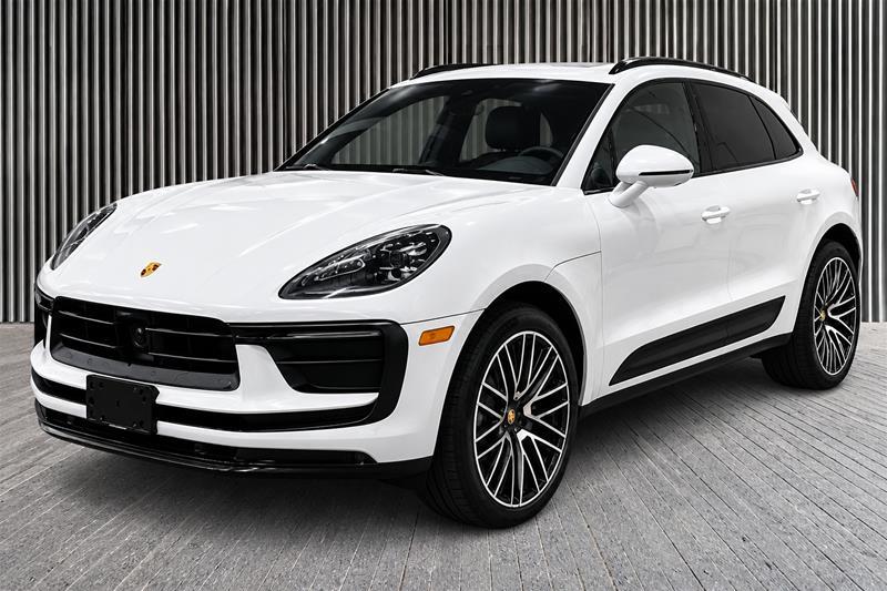 2025 Porsche Macan AWD