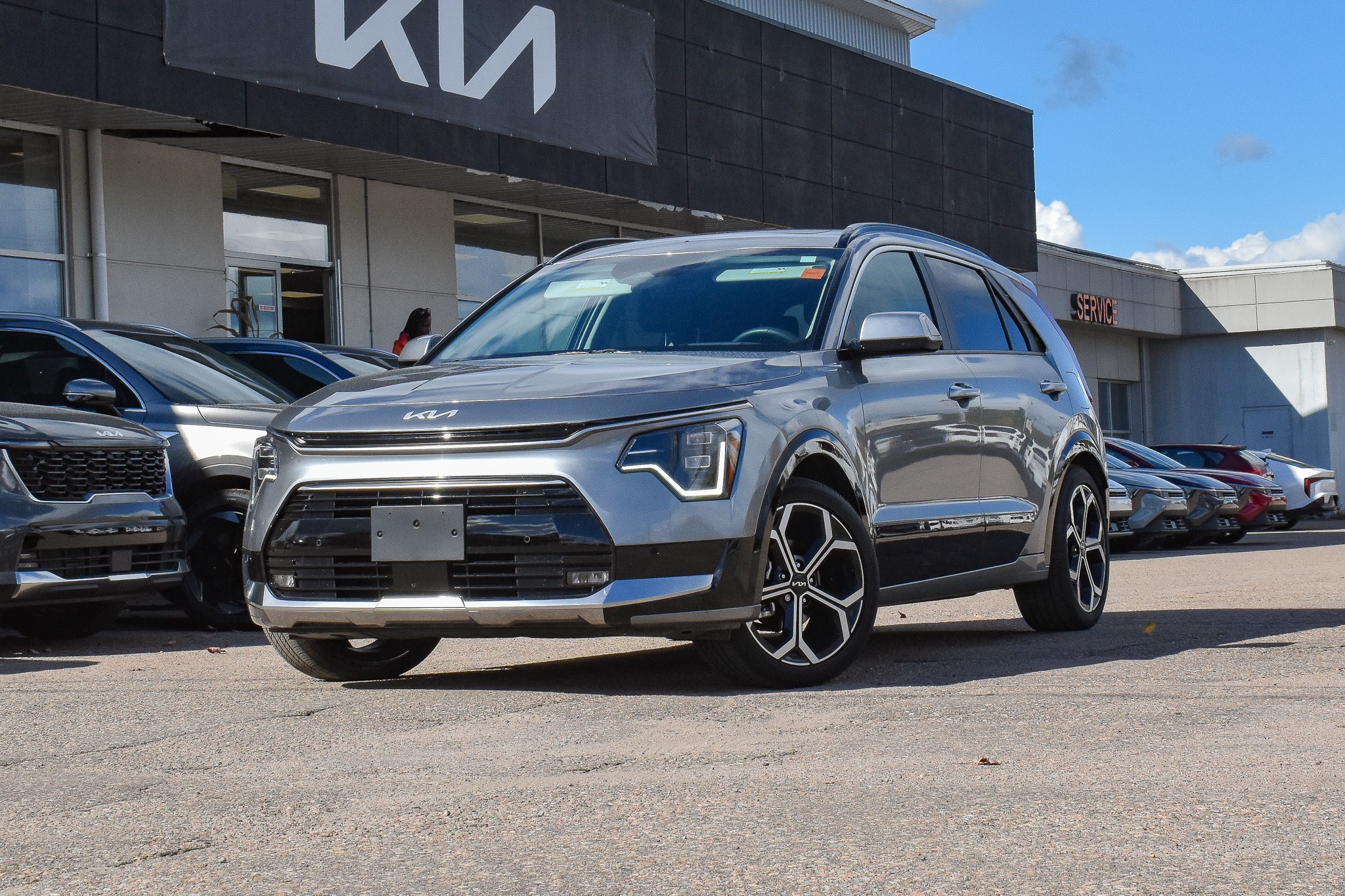 Gray 2026 Kia Niro SUV / Crossover Front-Wheel Drive 6-Speed Automatic