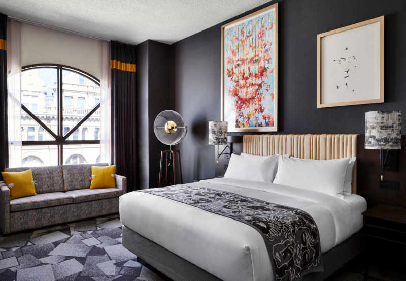 Saint Kate - The Arts Hotel