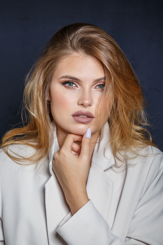 Hot Hair Colors to Heat Up the Fall and Winter Holiday Season