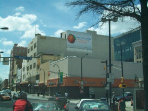 This sign welcomes Final Four fans to Atlanta, but is not the magnitude of ad wraps some Downtown landlords hoped to sell during the event. Credit: David Pendered