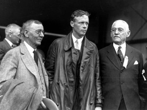 Charles Lindbergh poses with Georgia governor Lamartine Hardman (right) and Atlanta mayor Isaac N. Ragsdale (left) at Candler Field on October 11, 1927. Courtesy of the Atlanta-Journal Constitution