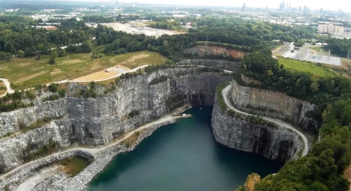 Bellwood Quarry, reservoir