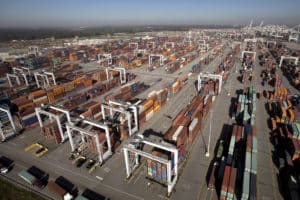 Savannah port, gantries
