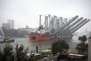 Cranes delivered, Savannah port