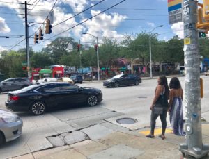 Little Five Points, traffic mix