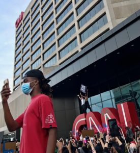 CNN, protesters