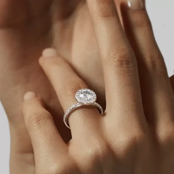 #7 White Mid Ring Video 3 (0-00-06-06)