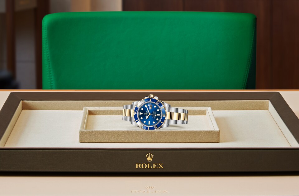 Rolex Submariner in Oystersteel and 