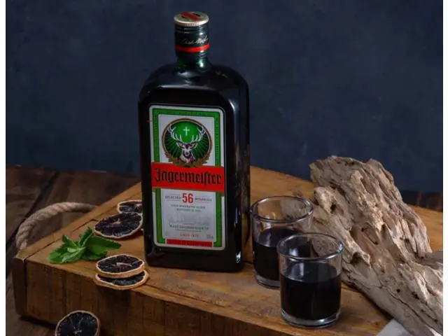 Licor Jagermeister 700cc 35º alc.