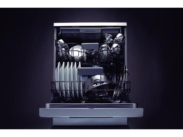 Lava-Louças Tramontina Inox S15X 60 com 8 Programas e 6 Funções 220V